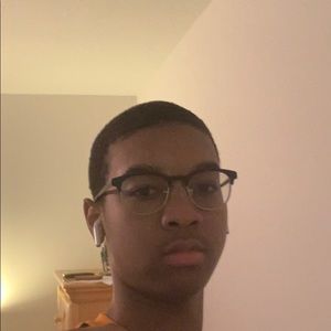 Meet your Posher, James